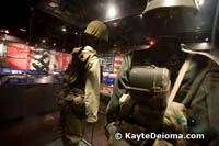 Comparison of German and US uniformas and weapons